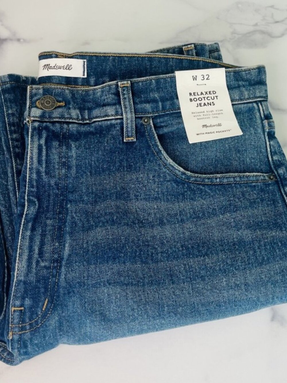 NWT Madewell Relaxed Bootcut Jeans Regular
